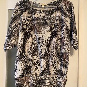 Dressbarn Black and White Graphic Short Sleeve Blouse